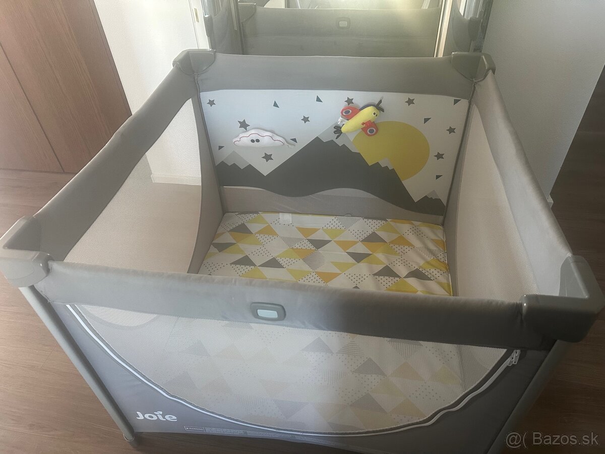 ohrádka na cestovanie