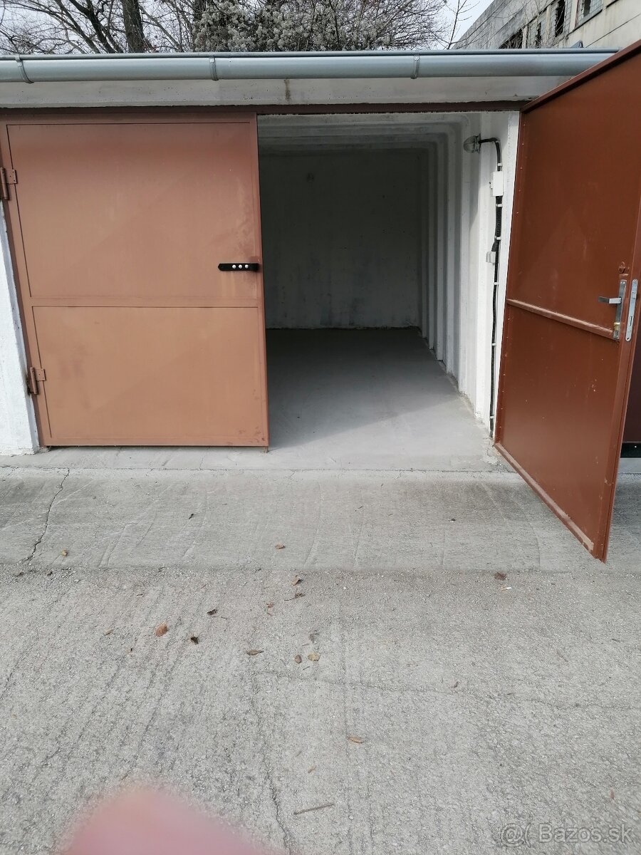 Prenájom garáže
