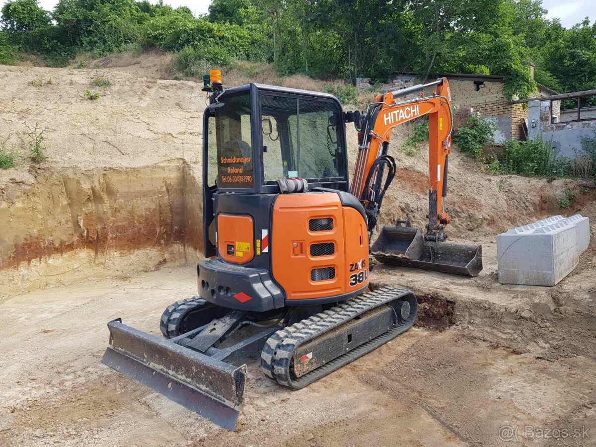 Minibager Hitachi ZX 38U-5A