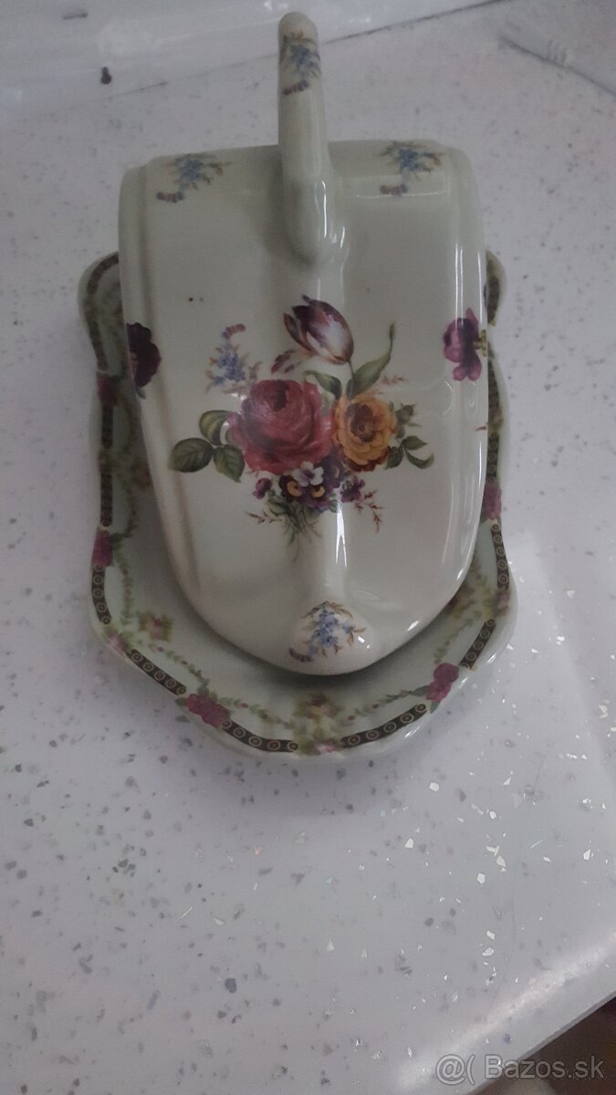 MASLENIČKA - DÓZA -starožitná -PORCELÁN