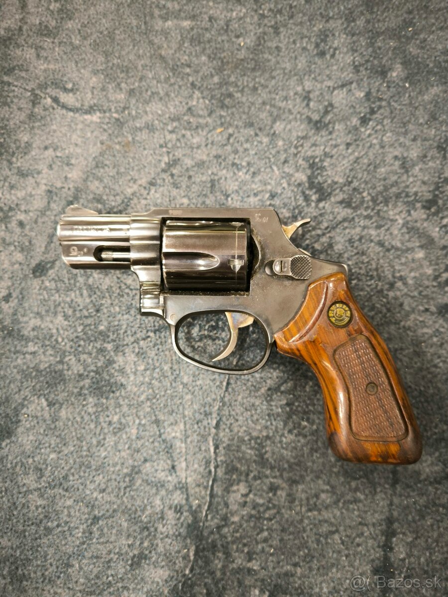 Revolver Taurus 85, kal. 38 Spec.