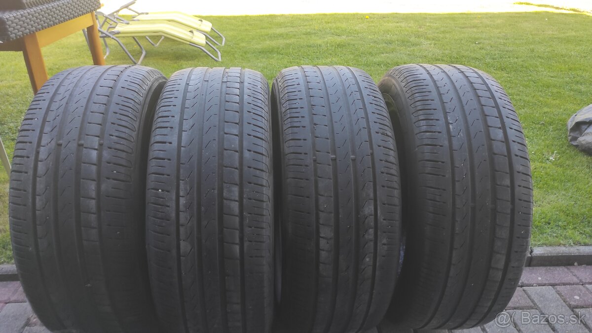 235/55/R18
