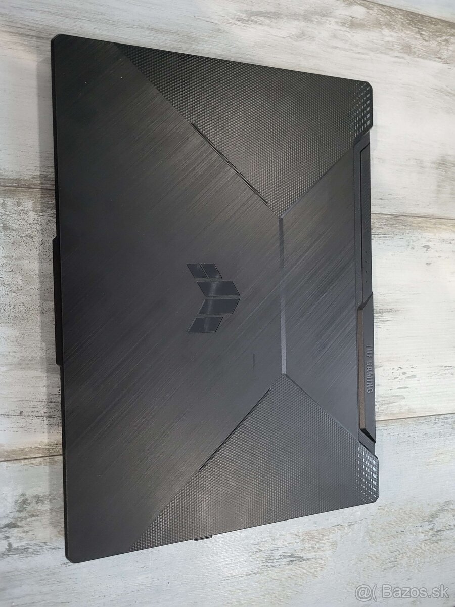 Asus TUF FX506HC-HN004W