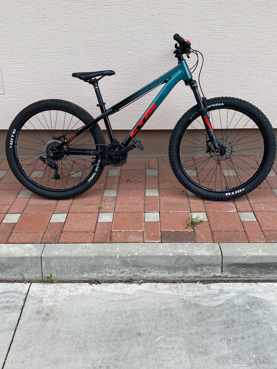 CTM RAPTOR 2.0 perleťová čierna / dúhová modrá, model 2021