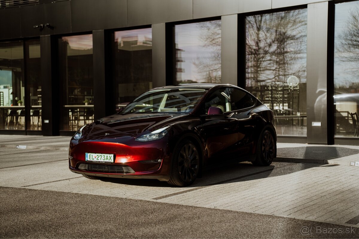 Predám Teslu Model Y vo verzii Performance