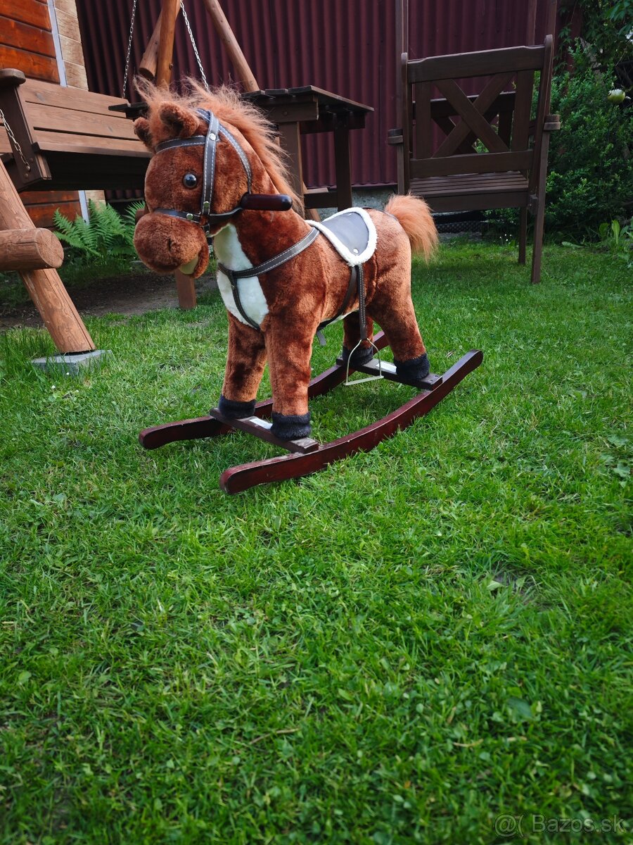 Hojdací koník