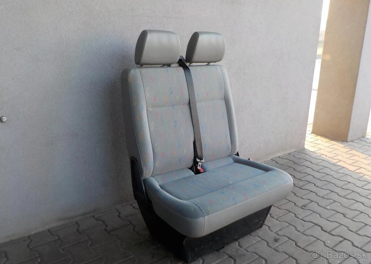 Sedadlo predne 2ka VW T5