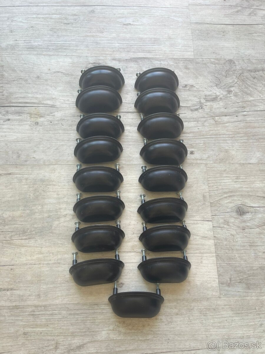 Ikea nábytkové úchytky