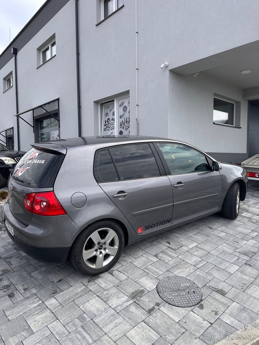 Volkswagen golf V 2.fsi 4x4