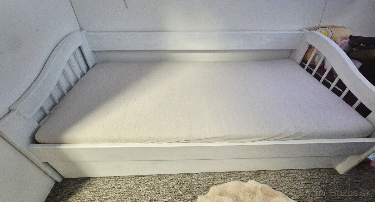 Roztahovacia postel