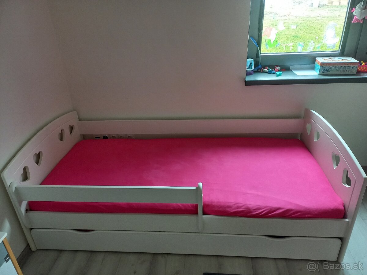 Detská posteľ