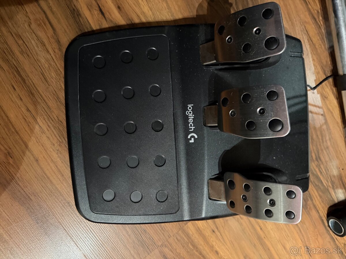 Volant PC /PS4/PS5 Logitech G29