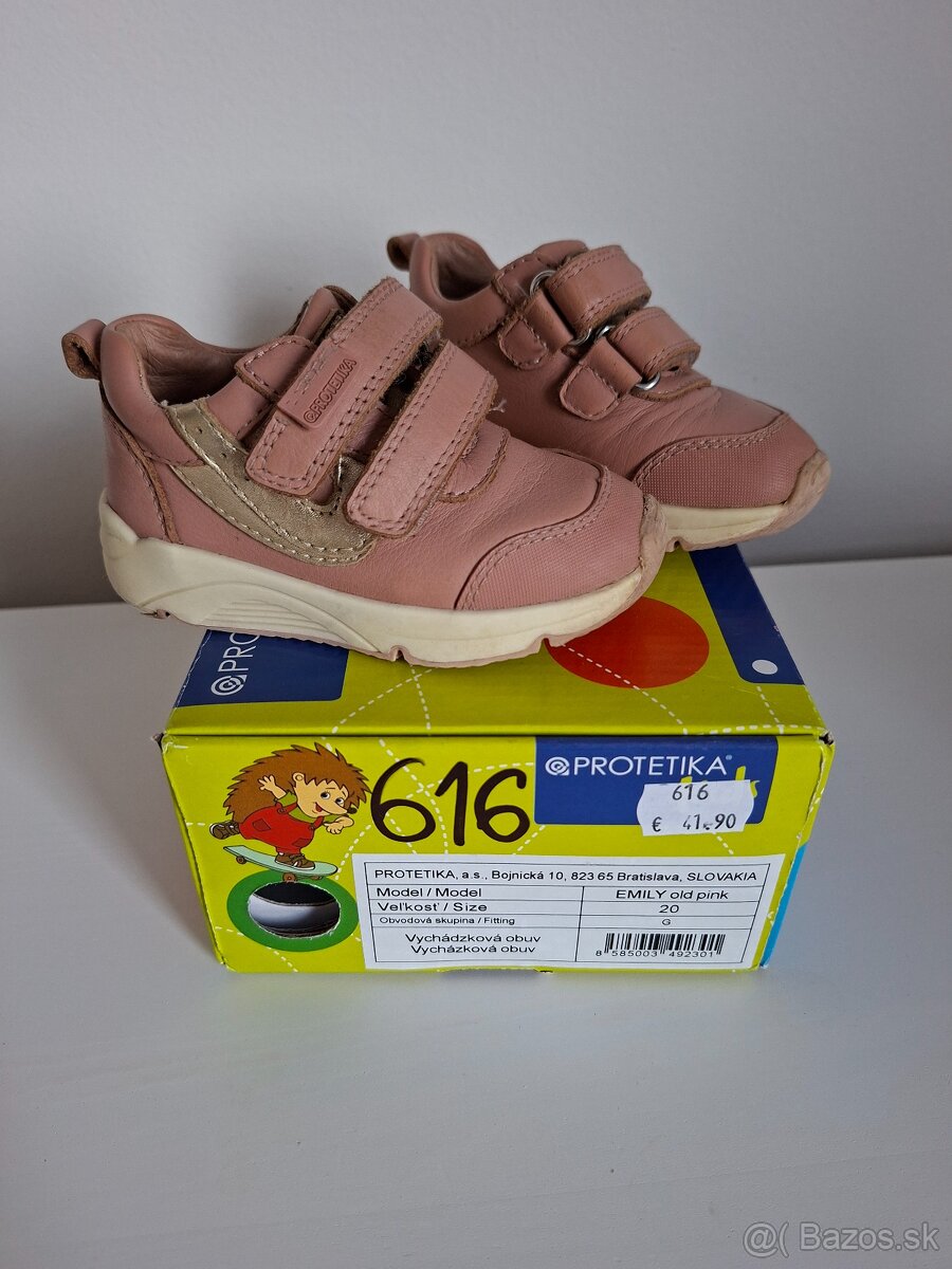 Prechodné topánočky pre dievčatko