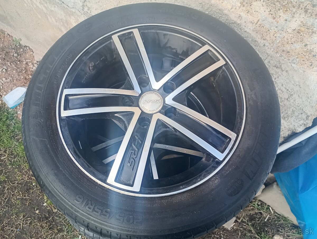 Predám R16 s letnými pneumatikami