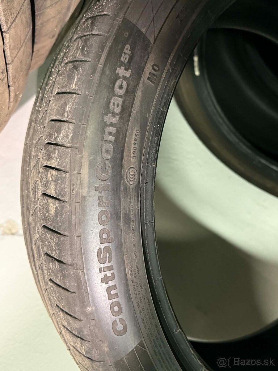 255/40 ZR 20