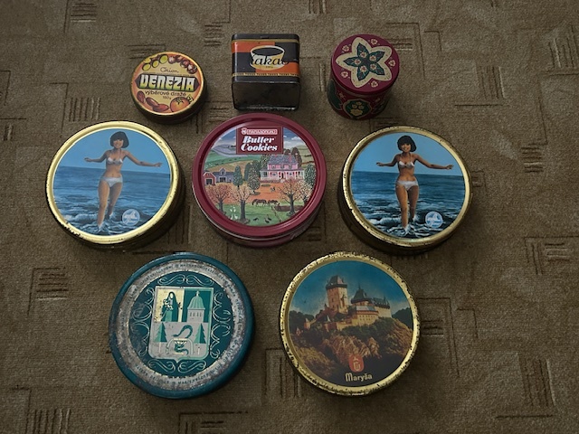 Predám retro plechovky