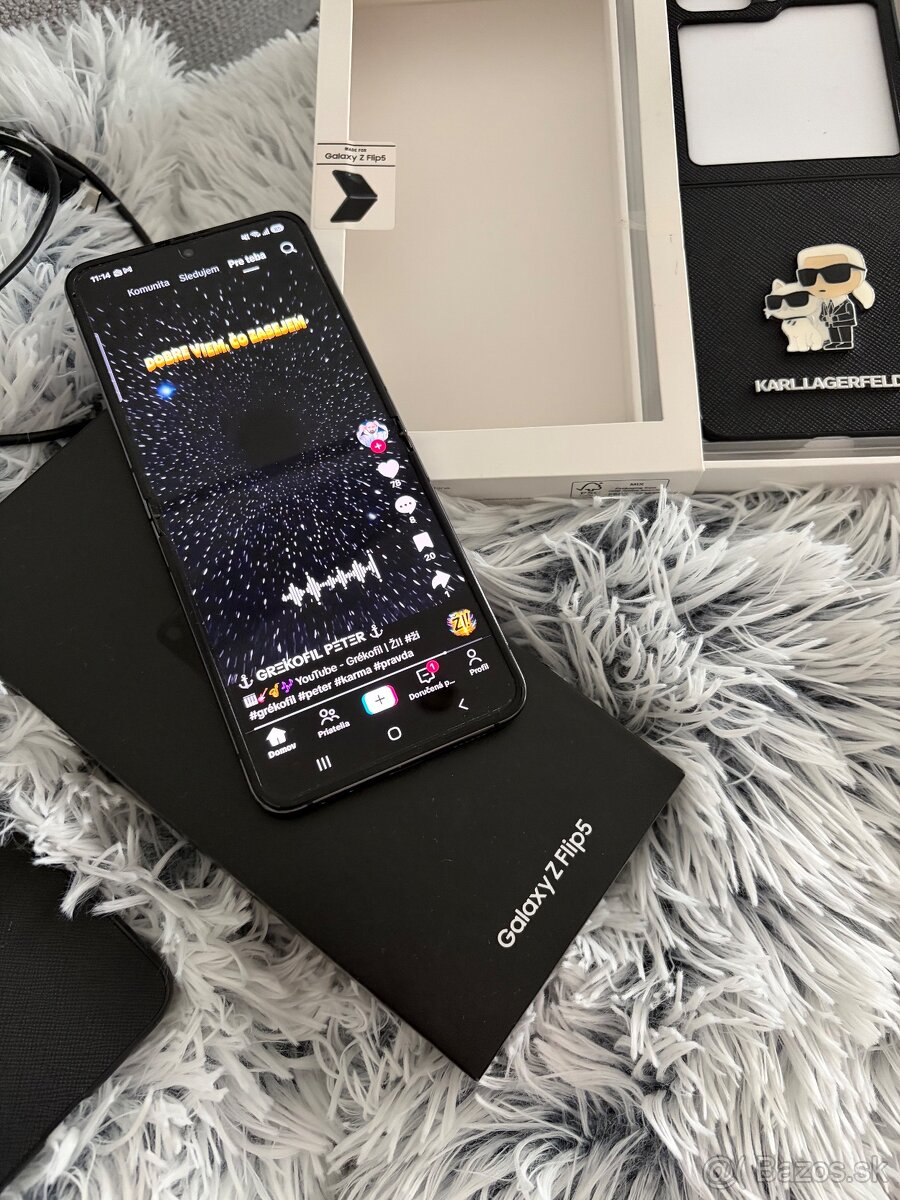 Samsung Z Flip 5