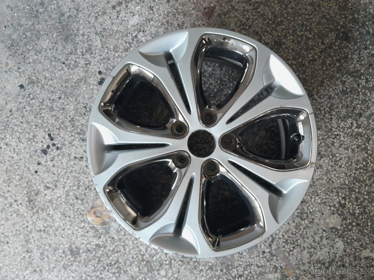 Hyundai R17