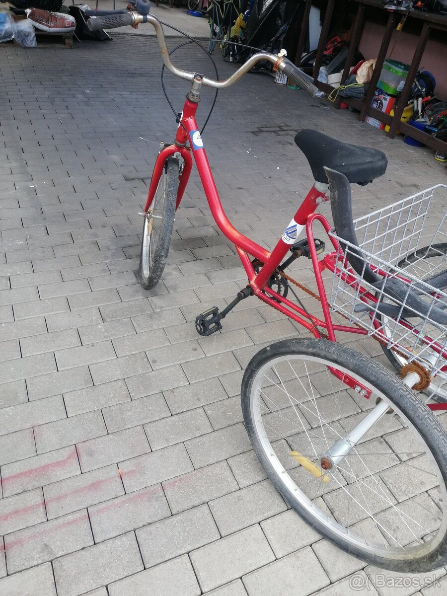 Trojkolka