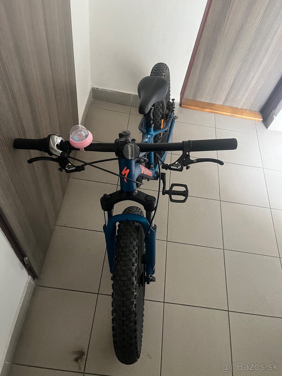 Detsky bicykel Specialized 20