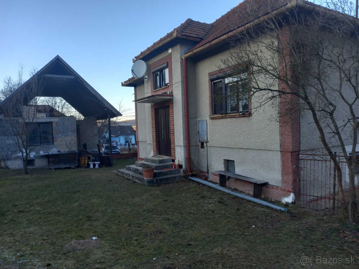 rodinný dom v Korytárkach