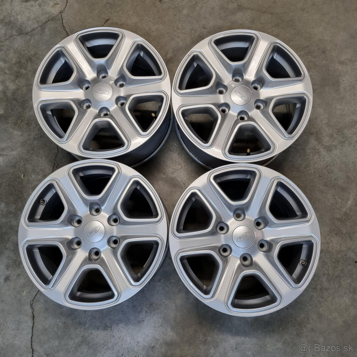 Ford disky 6x139,7 R17 8J ET55