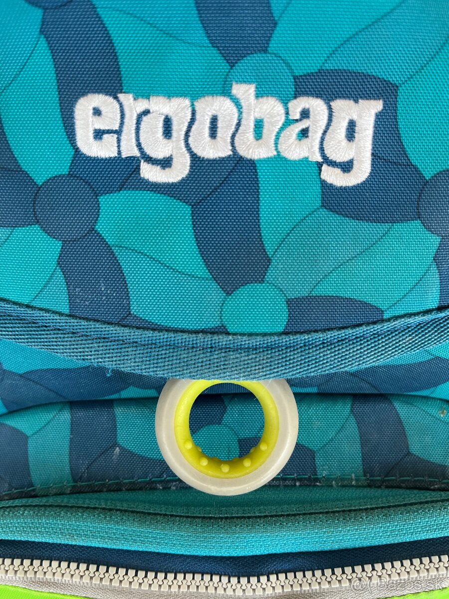 Školska taška Ergobag