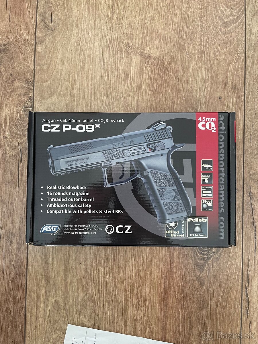 vzduchva CO2 pistol CZ P-09