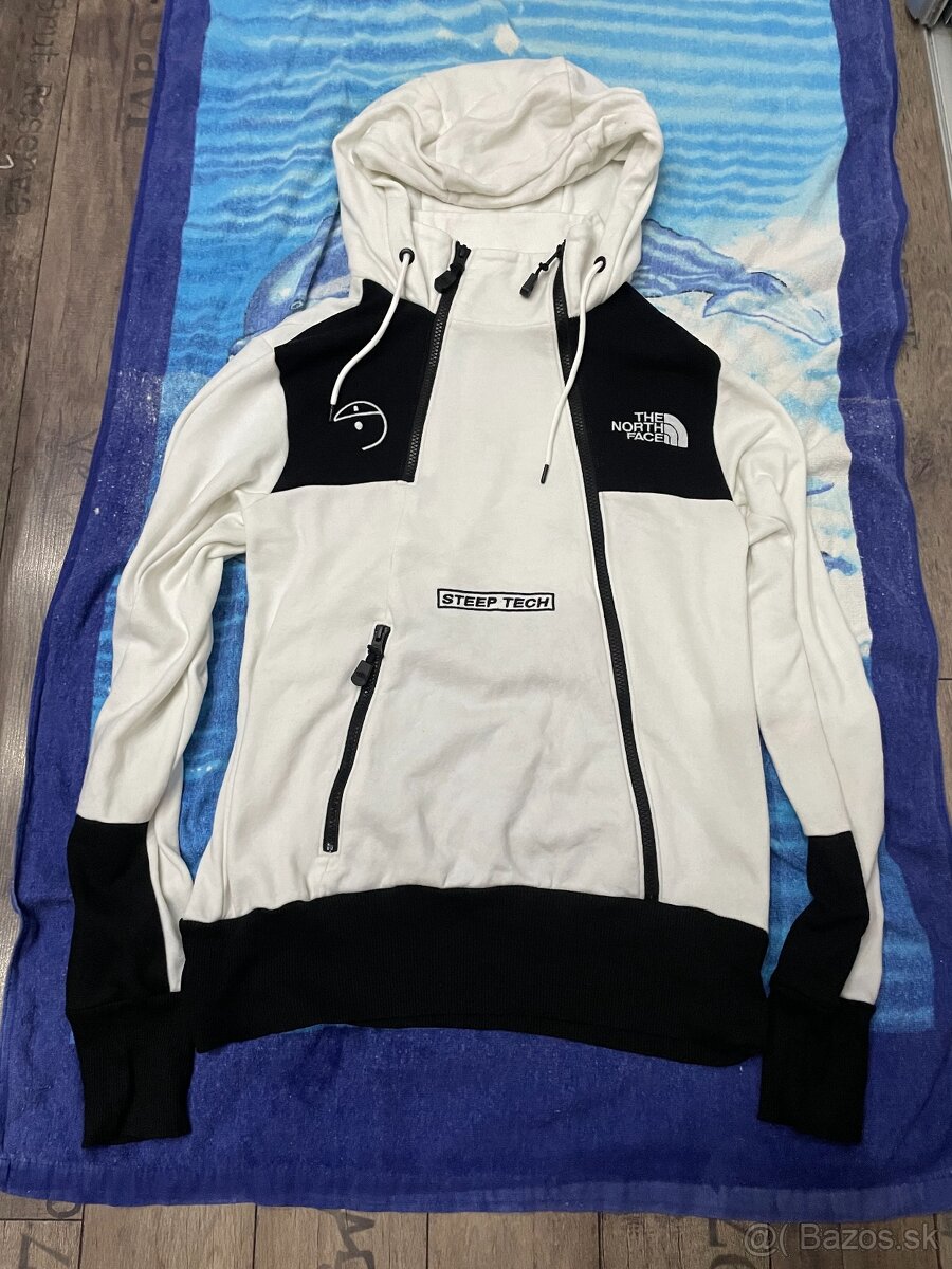 The North Face mikina Rezervovana