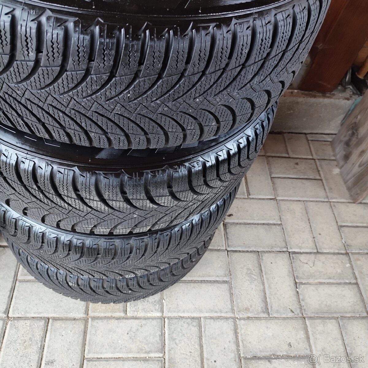 Pneumatiky zimné 195/65r15 plech.5x112