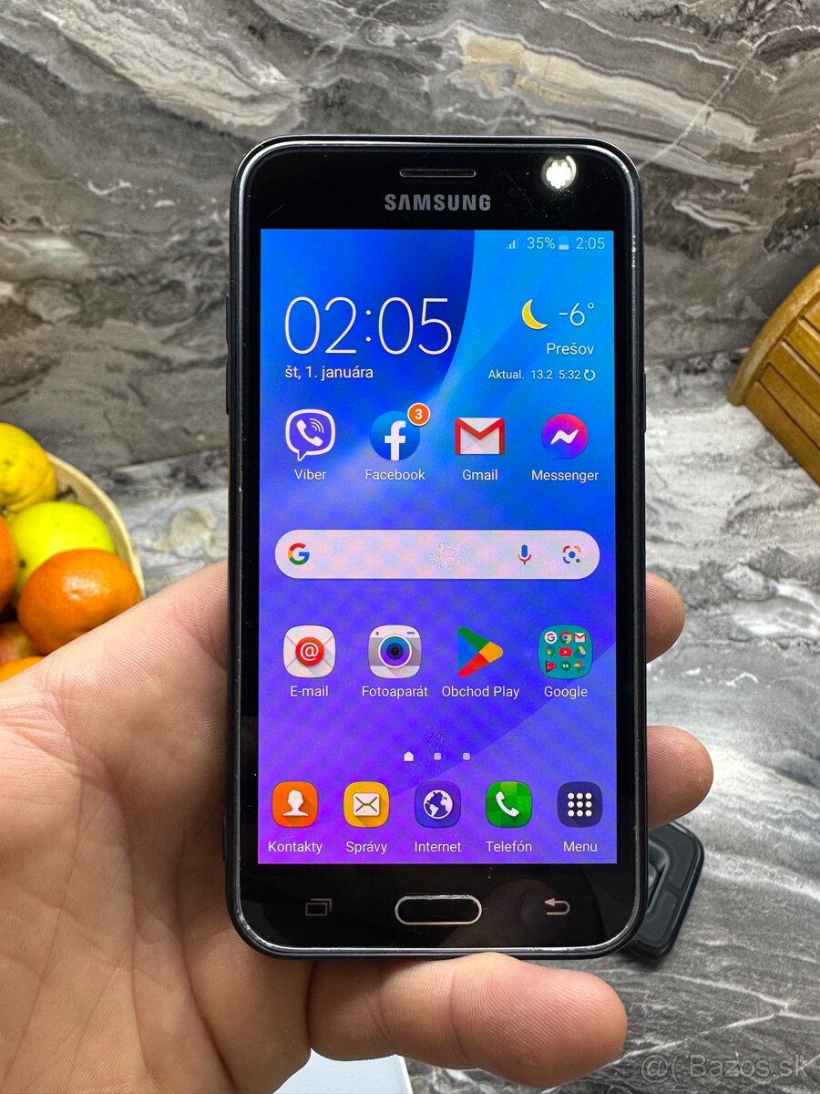 Mobilny Telefon Samsung Galaxy J3