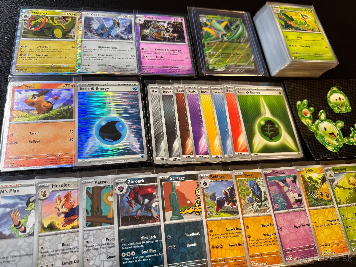 Pokemón MEGA balík B: 100ks kariet v obaloch s EX a darček