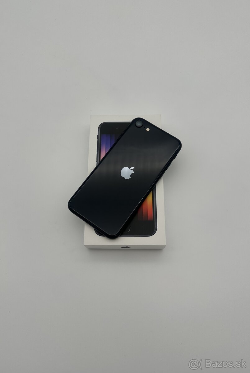 iPhone SE 2022 64GB Midnight (100% Batéria) + ZÁRUKA