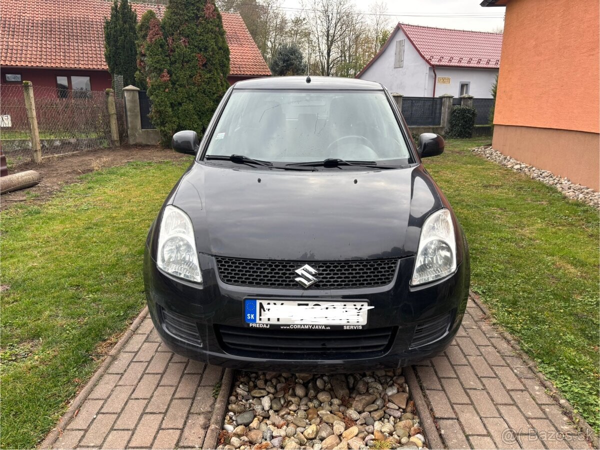 Predám SUZUKI SWIFT 1,3i
