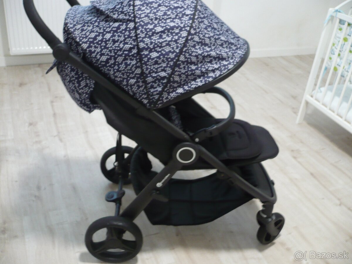 Športový kočík STREET Petite&Mars