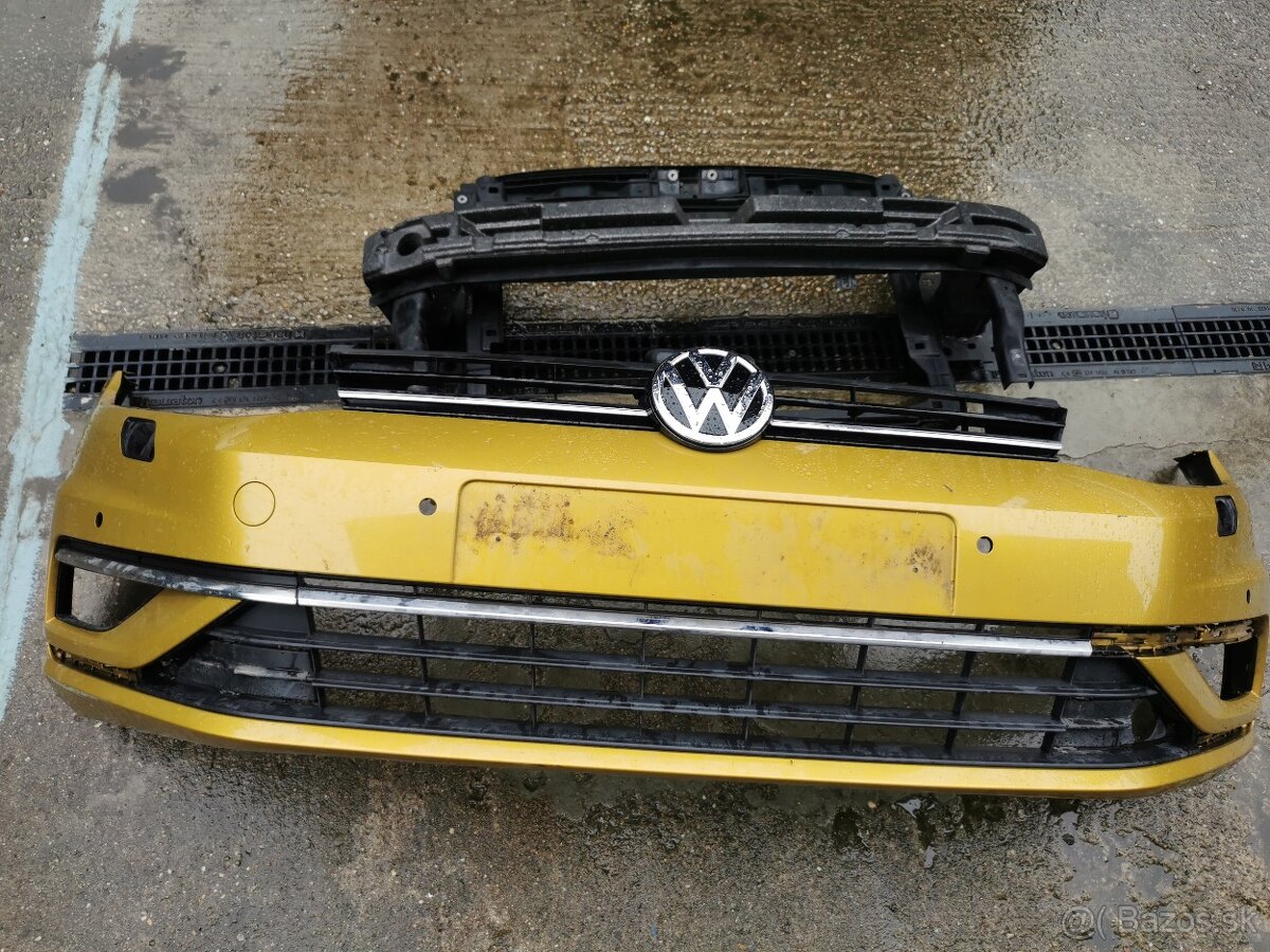 GOLF VII LIFT NARAZNIK STENA VYSTUHA