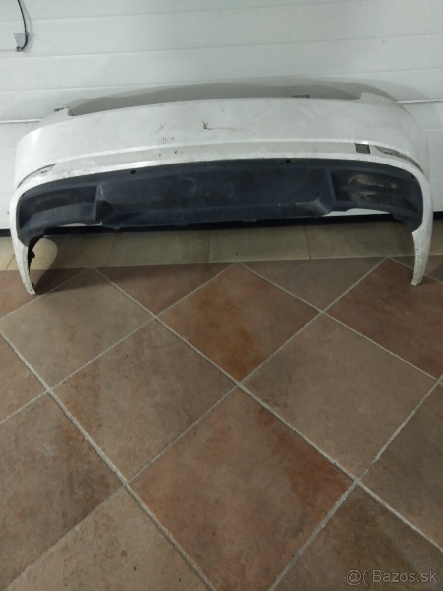 Nárazník zadný Superb 3 sedan .