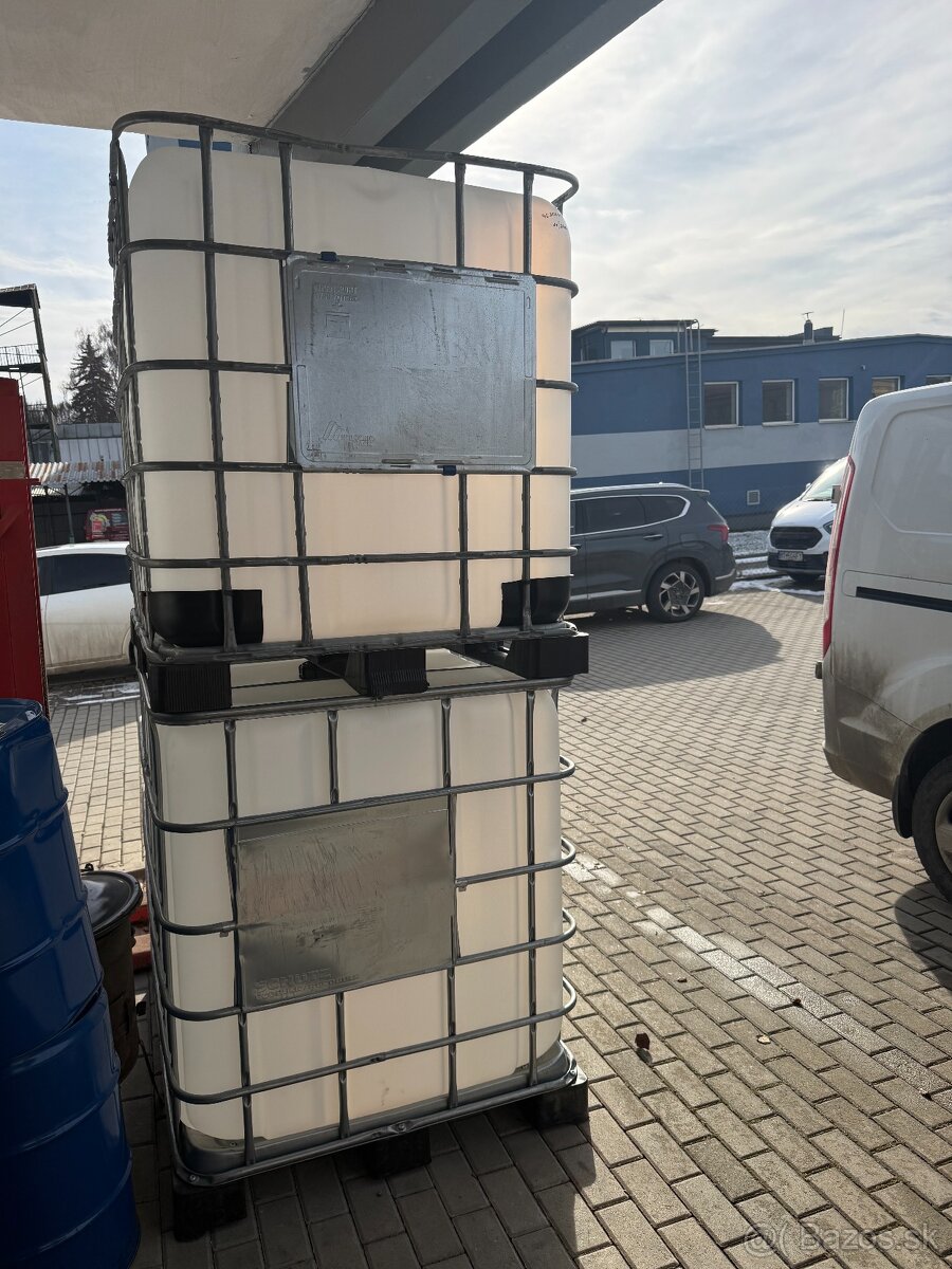 IBC 1000 L kontajner