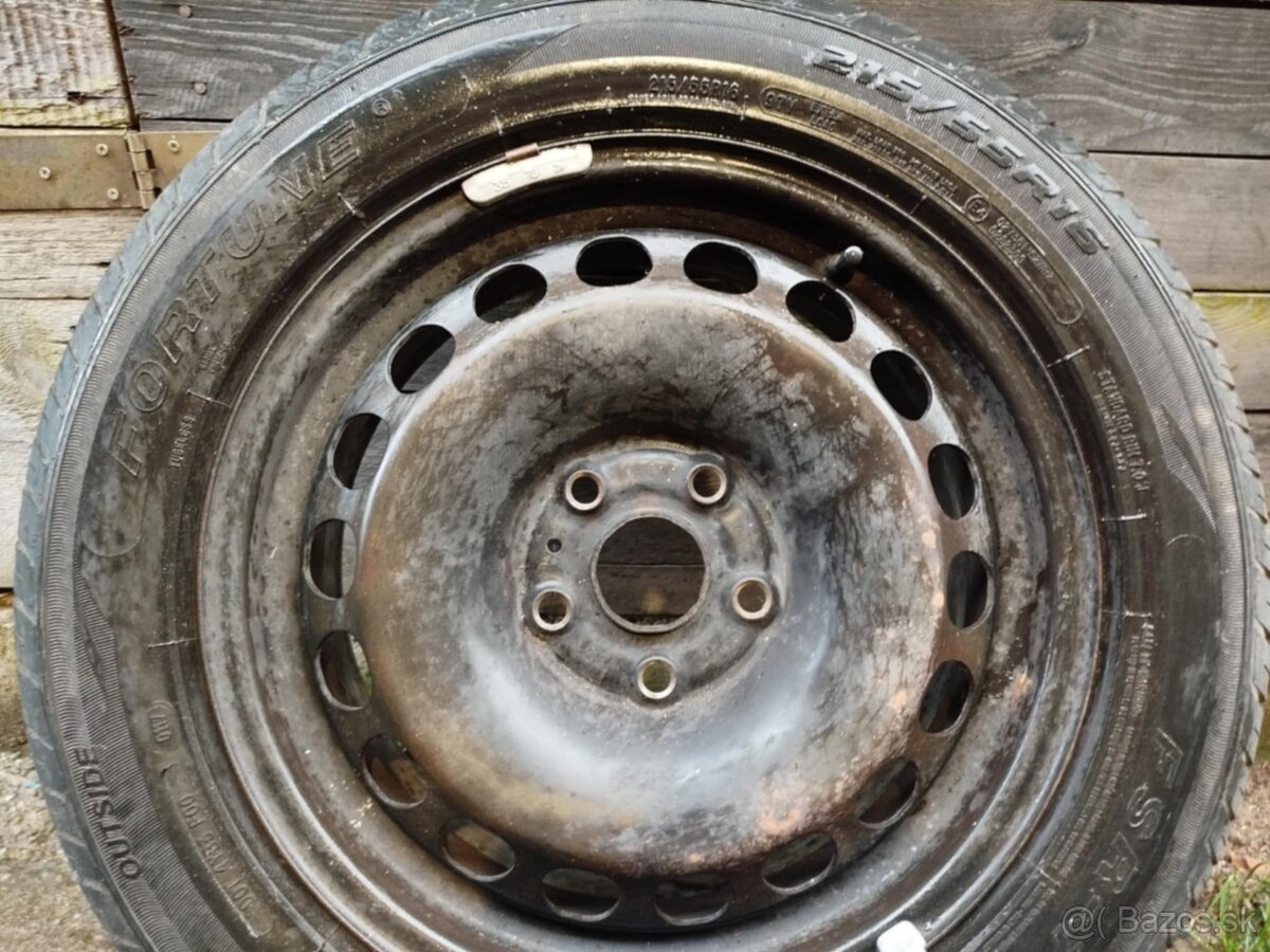 Predám letné pneumatiky 215/55 R16