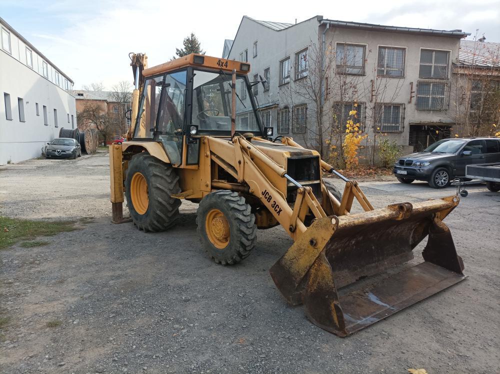 JCB 3CX 4x4 traktor bager
