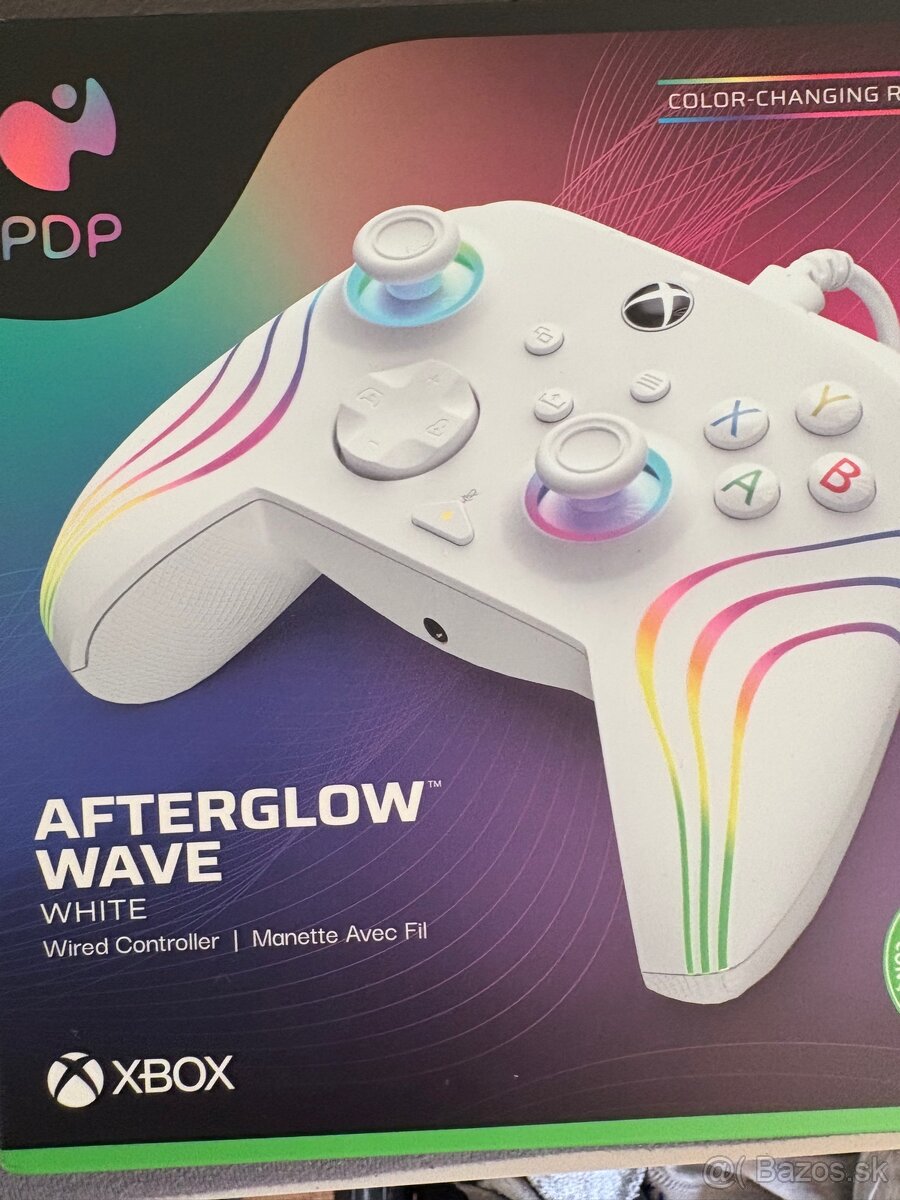 PDP DRÔTOVÝ OVLÁDAČ PADWIRED AFTERGLOW WAVE BIELY