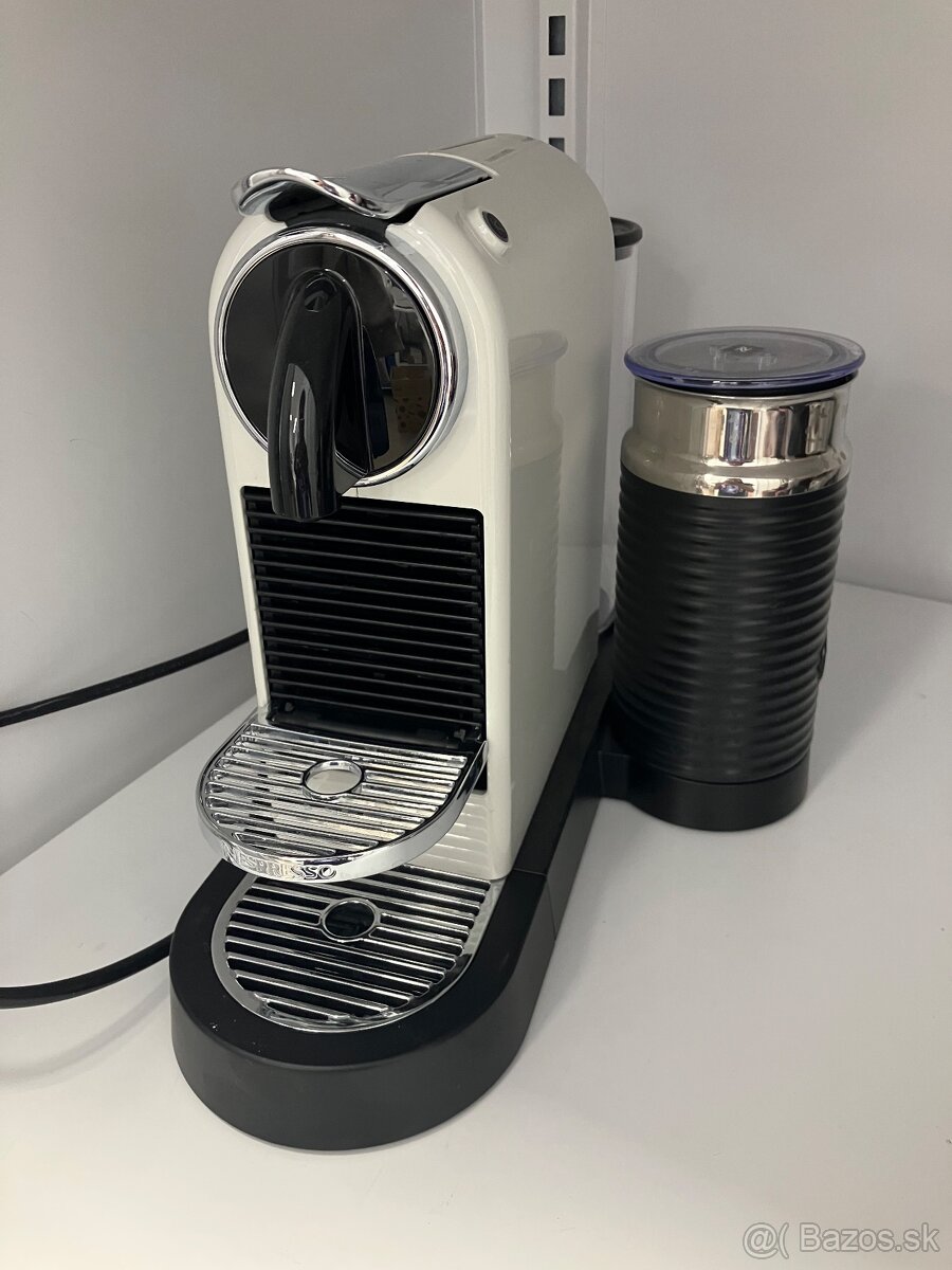 predám Nespresso De'Longhi biely