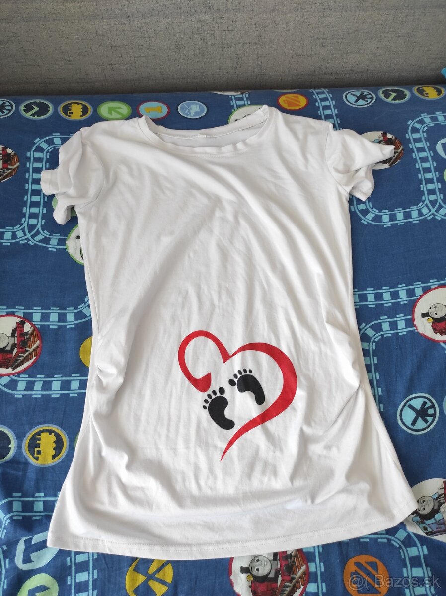 Tehotenské tričká a šaty