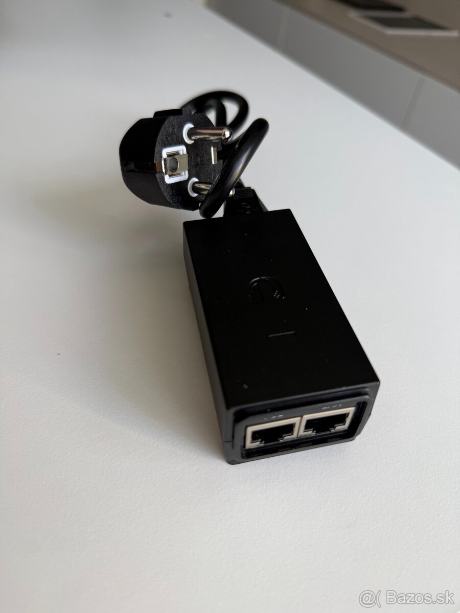Ubiquiti UBIQUITI Poe adaptér