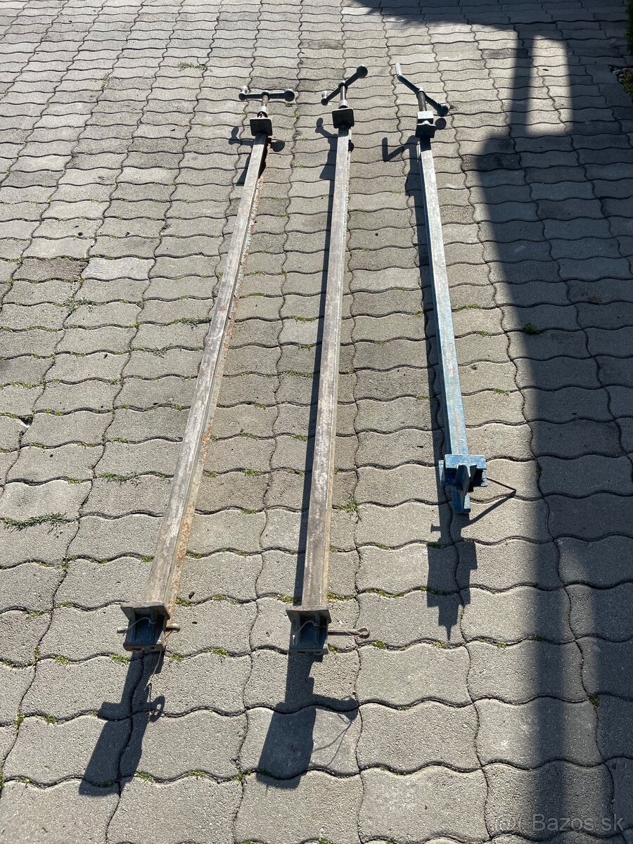 Predám staršie stolárske svorky - 2ks 205 cm, 1ks 154 cm