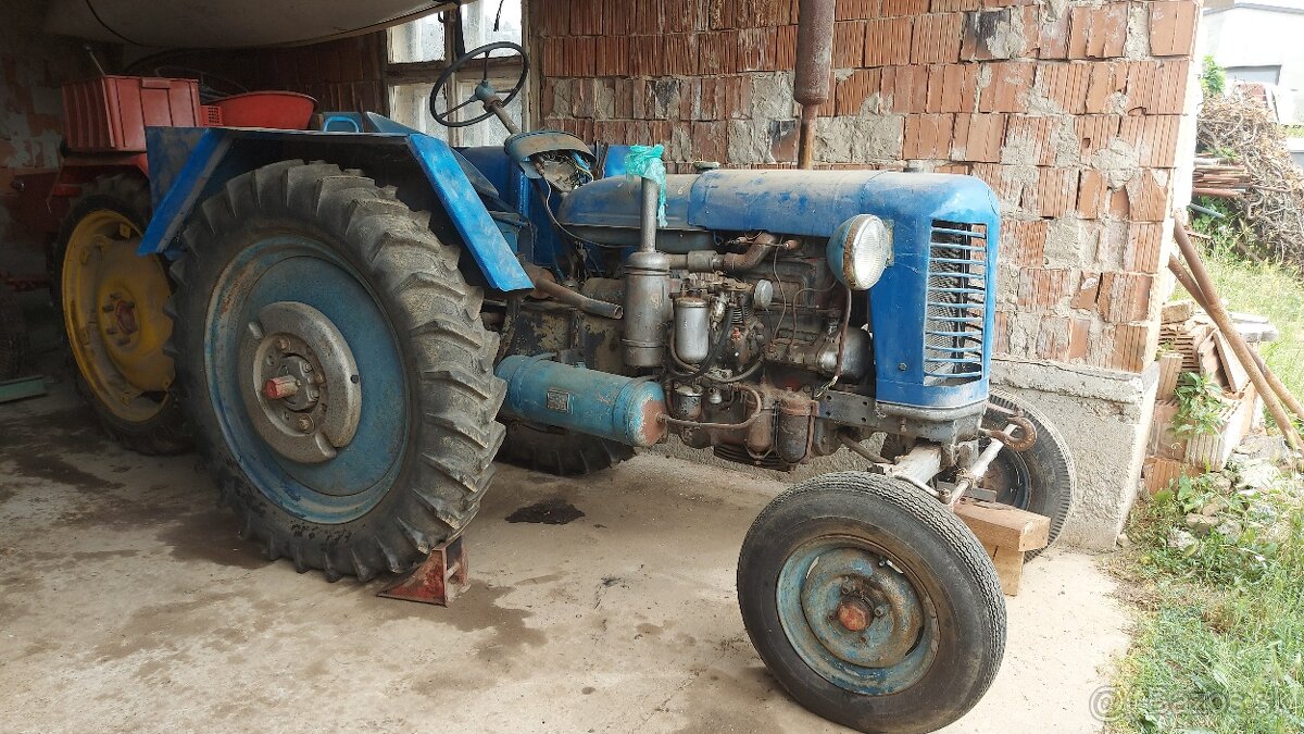 Zetor 25