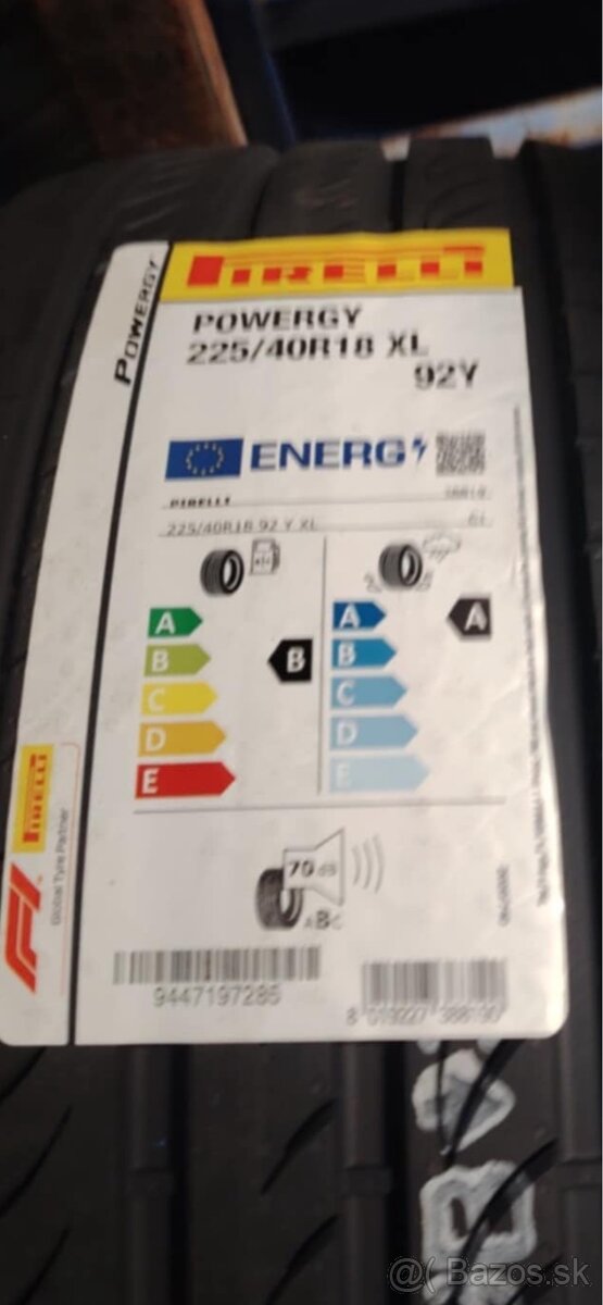 Pirelli POWERGY 225/40R18 XL 92Y