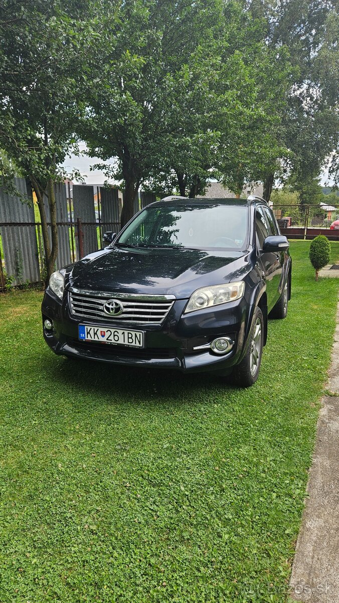 Toyota Rav 4 2011 2.2 d-cat 110kw LUX