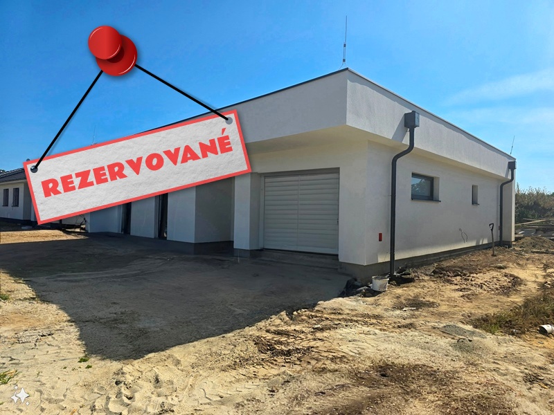 REZERVOVANÉ 4-izbový rodinný dom v obci Veľké Kostoľany