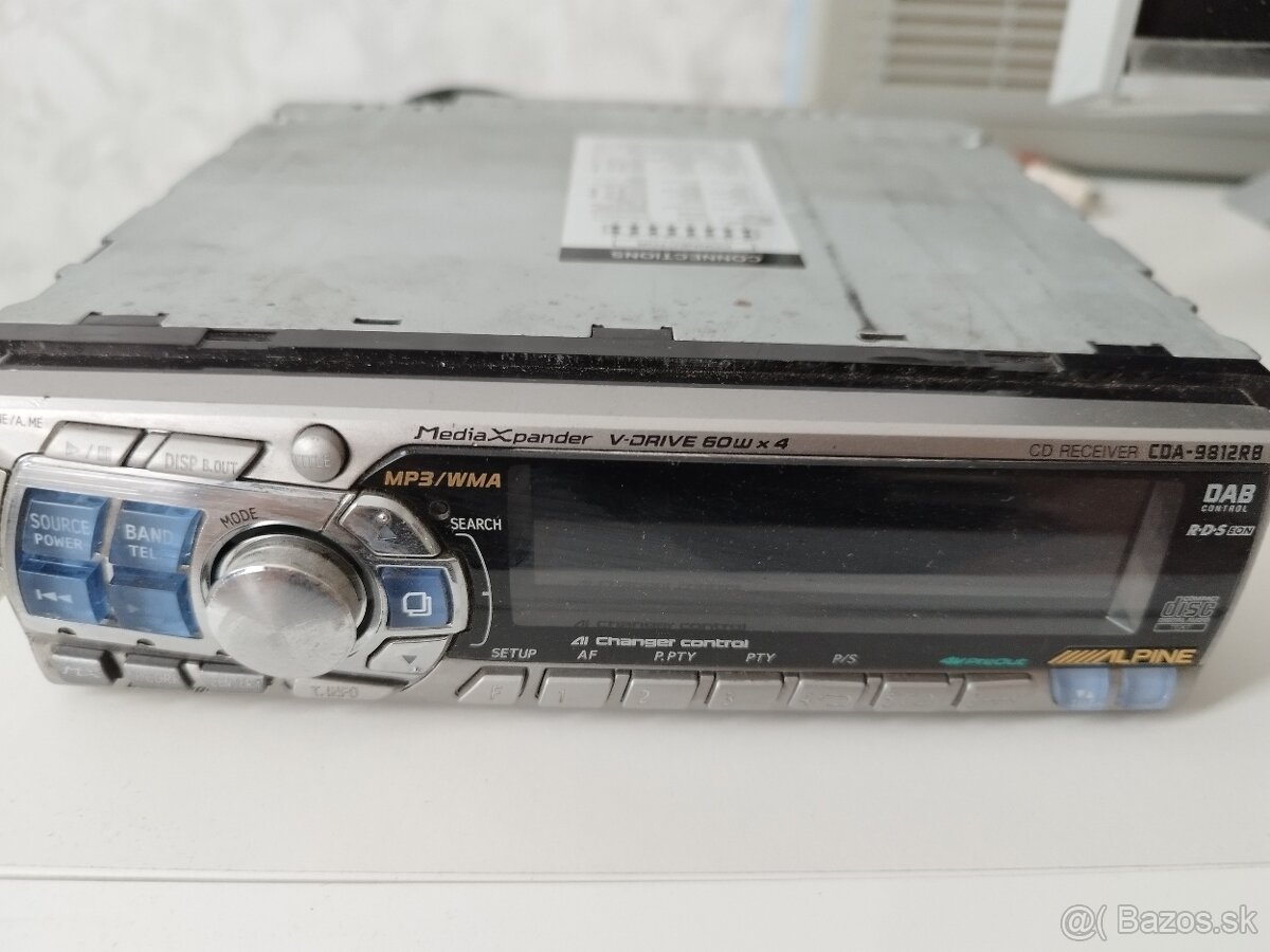 ALPINE CDA-9812RB